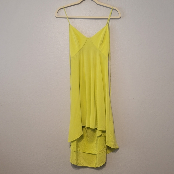 Amanda Uprichard Dresses & Skirts - Amanda Uprichards Lime Green Silk Drape Back Dress